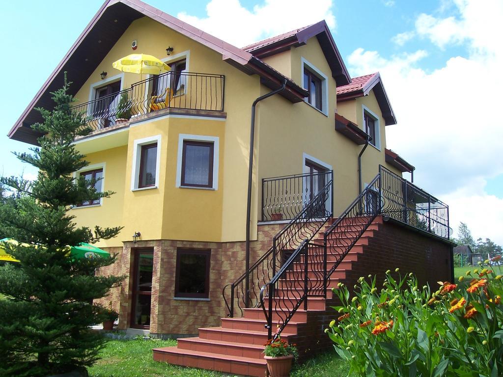 Gosciniec Nad Stawem Villa Шчитно Екстериор снимка